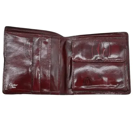 Cartier Red Double C Logo Bifold Shiny Leather Must de Wallet